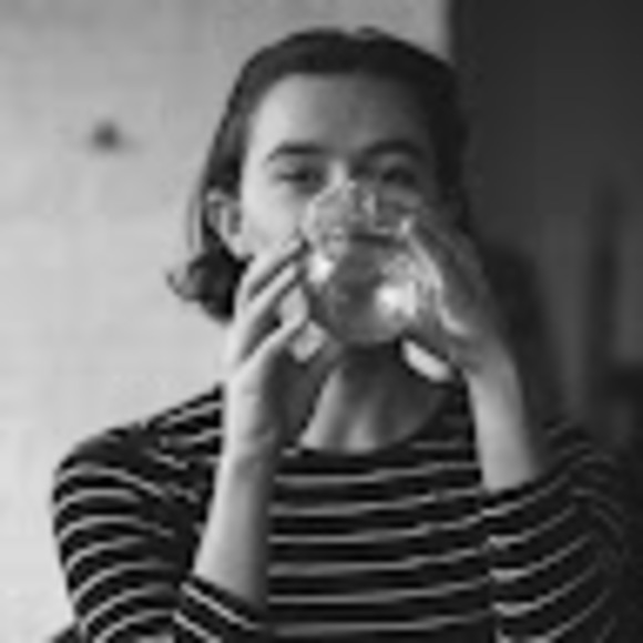 Profile Picture of Leah Cammuso (@lrcammuso) on Poshmark