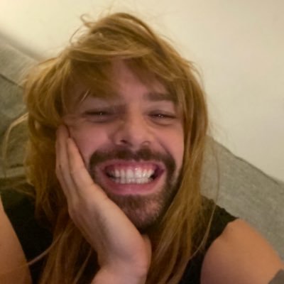 Profile Picture of Jesse (@jesseavenue) on Twitter