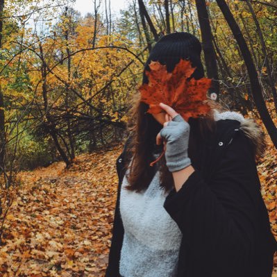 Profile Picture of Piros (@itsthelou) on Twitter