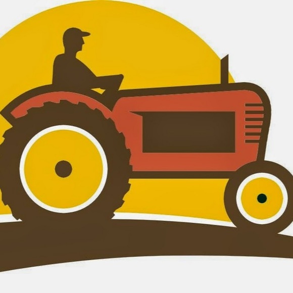 Profile Picture of Nancy Trammell (@redneckcandles) on Poshmark