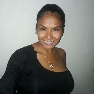 Profile Picture of Linda Álvarez Coello (@linda_alvarezc) on Twitter