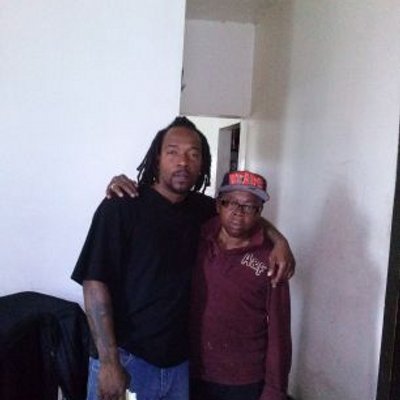 Profile Picture of Leon Barry (@leonbarry0803) on Twitter