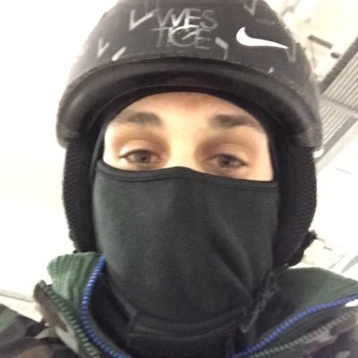 Profile Picture of James Handley (@bighandles86) on Twitter