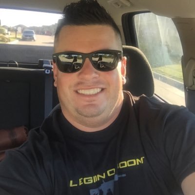 Profile Picture of Joe Vindiola (@jmvindiola) on Twitter