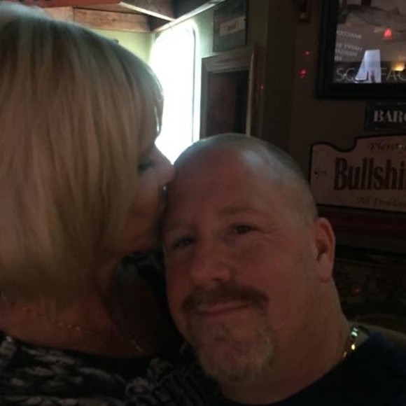 Profile Picture of Al Rainone (@ellie103068) on Poshmark