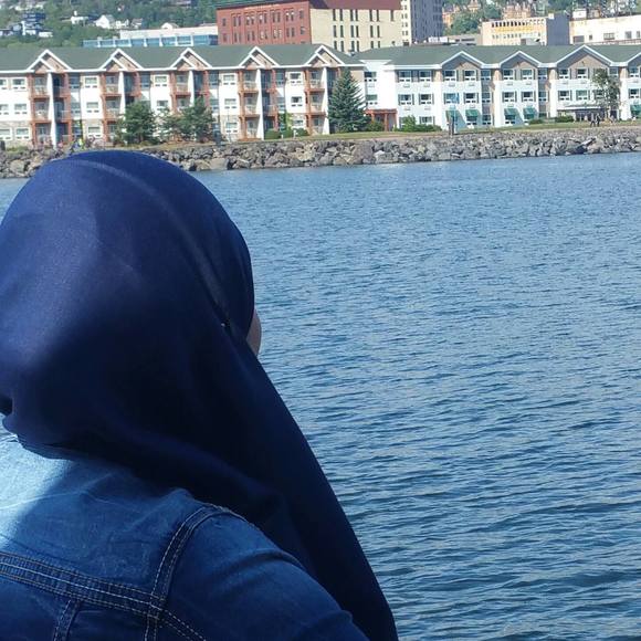 Profile Picture of Alaa Abdallah (@alaa_abdallah) on Poshmark