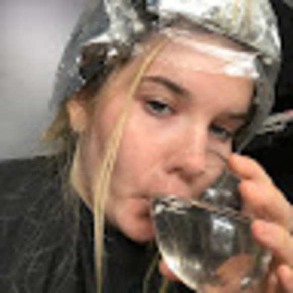 Profile Picture of Isobel Mcgavin (@rootisobel) on Poshmark