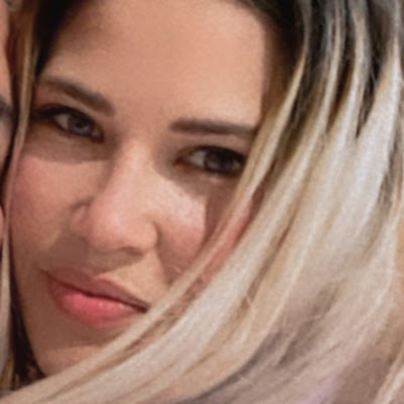 Miladys Rodriguez - Poshmark Profile Picture of Miladys Rodriguez (@miladys_r) on Poshmark