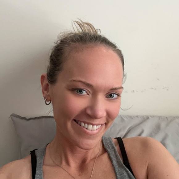 Profile Picture of Kristen Dopke (@kristen_dopke) on Poshmark