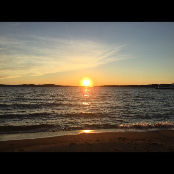 Profile Picture of Elaina Ditrapani (@elainaaaa24) on Poshmark