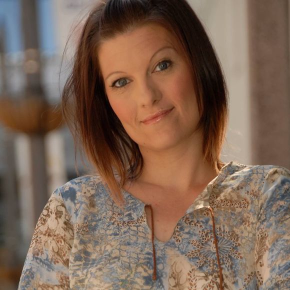 Profile Picture of Christin Dunlop (@dunlopchristine) on Poshmark