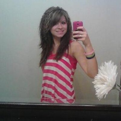 Profile Picture of Alivia Mitchell (@AliviaSaidThis) on Twitter