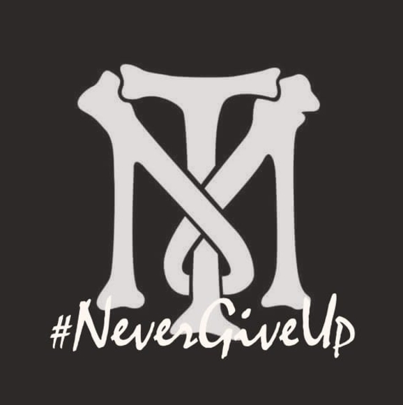 Profile Picture of Tony Lopez (@lopezelenilson) on Poshmark