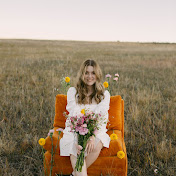 Profile Picture of Jenna Parmenter (@JennaParmenter) on Youtube