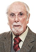 Profile Picture of Andrés Aylwinon Wikipedia