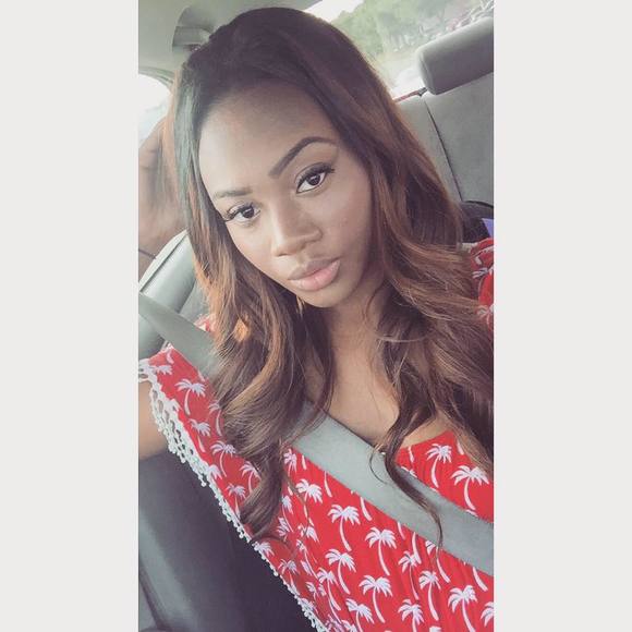 Profile Picture of Janell Brinkley (@janellb94) on Poshmark