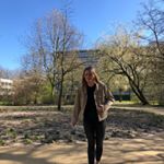 Profile Picture of 𝑹𝑶𝑺𝑨 𝑺𝑪𝑯𝑵𝑬𝑰𝑫𝑬𝑹 (@rosaschneider_) on Instagram