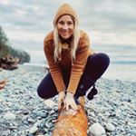 Profile Picture of jenn 🜛 moonflower (@jenn.moonflower) on Instagram