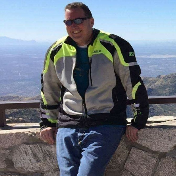 Profile Picture of Jerry Gilbert (@wayneusd) on Poshmark