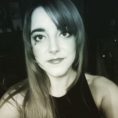 Profile Picture of Vanessa Buchanan (@Vanessa92054243) on Twitter