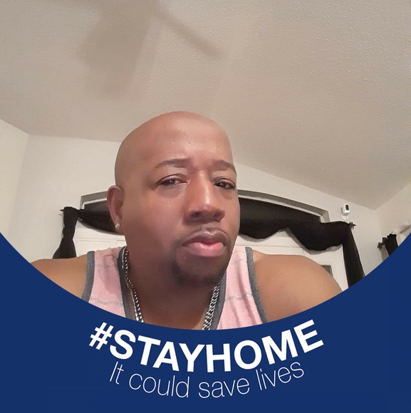 Profile Picture of Paul Richards (@mikiyel126) on Poshmark