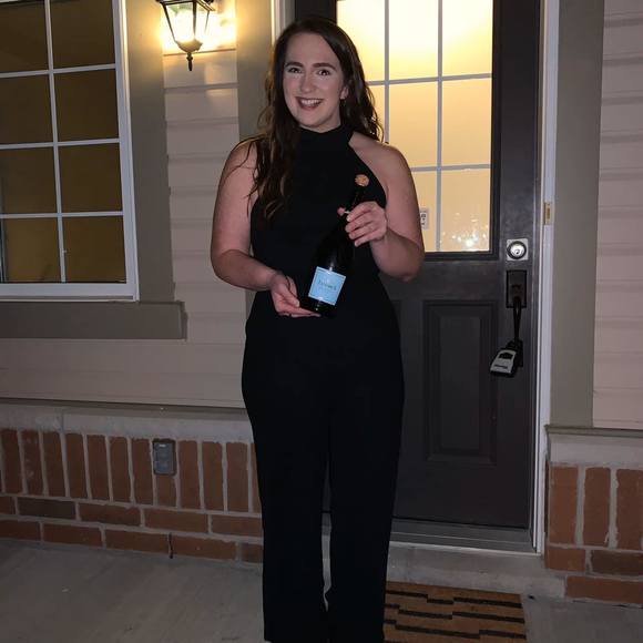 Kaitlyn Dashney - Poshmark Profile Picture of Kaitlyn Dashney (@kaitlyndashney) on Poshmark