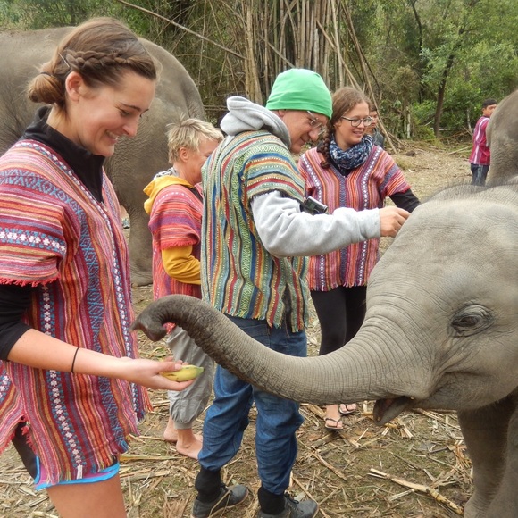 Profile Picture of Rachel Reiner (@rachrnr) on Poshmark