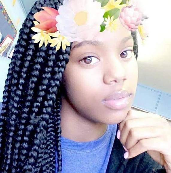 Merah Merah - Poshmark Profile Picture of Merah Merah (@merahmerah) on Poshmark