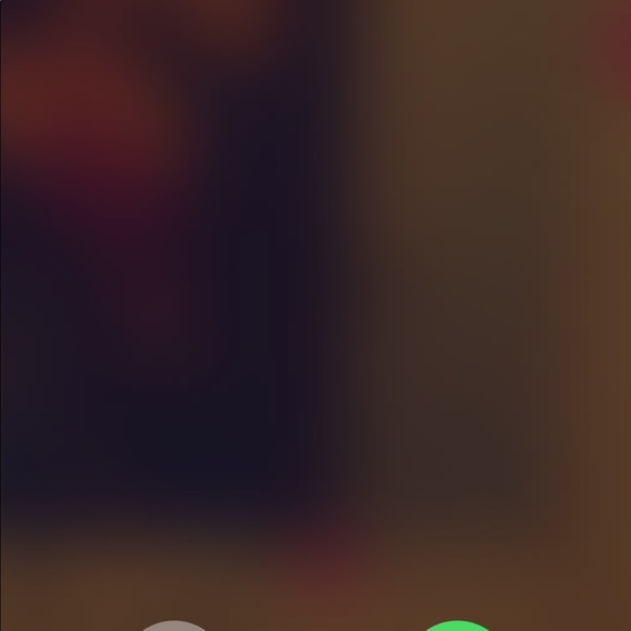 Profile Picture of Sandra Rodrigue (@sandrarodrigue) on Poshmark