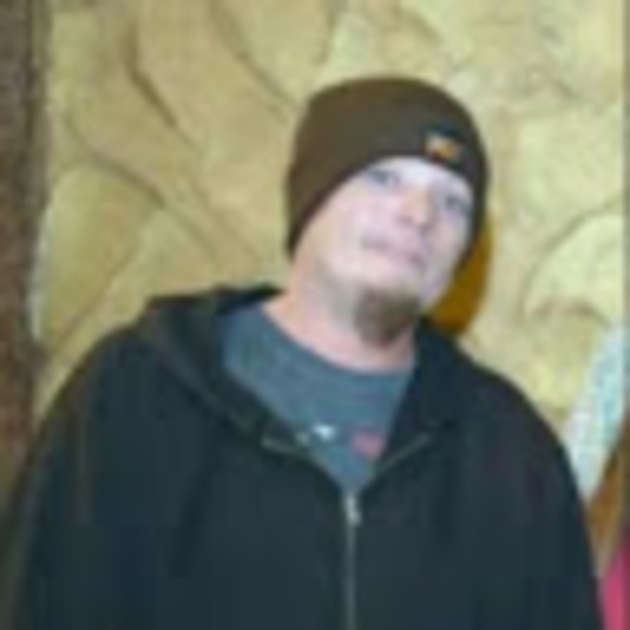 Profile Picture of Paul Vaughn (@peavey357) on Poshmark