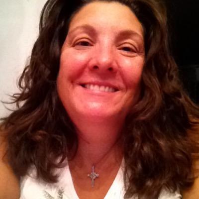Profile Picture of Lori Vargo Heffner (@lorivh) on Twitter