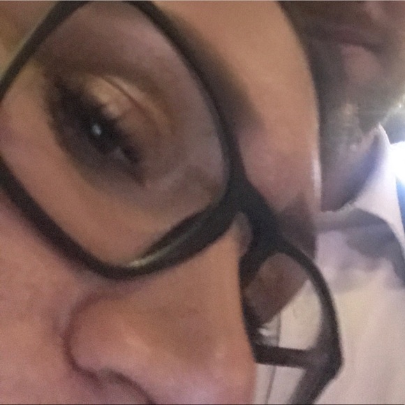 Profile Picture of Caitlan Higgins (@caitlaanh) on Poshmark