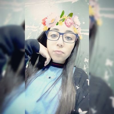 Profile Picture of Carol Muniz (@Carolmuniz1982) on Twitter