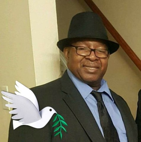 Profile Picture of Lawrence Snelling (@lawrencesnellin) on Poshmark