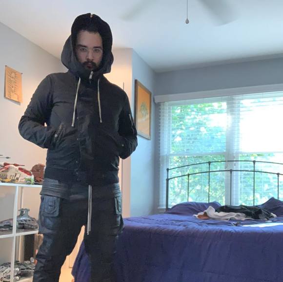 Profile Picture of Josh Stoken (@joshstoken) on Poshmark