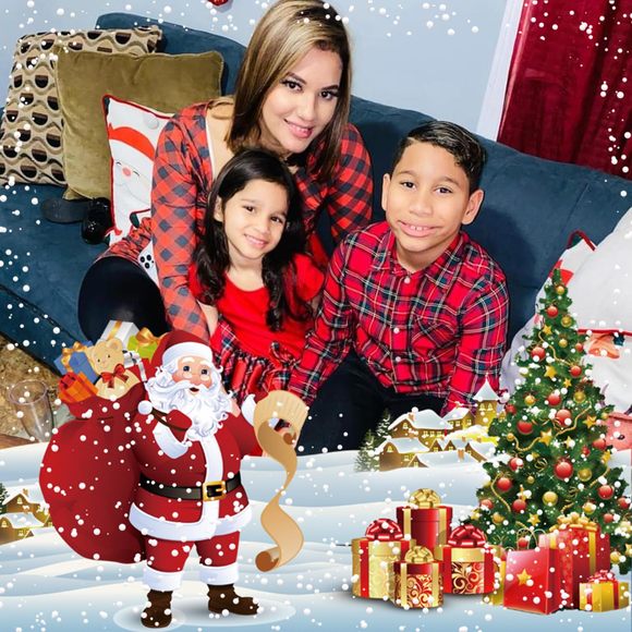 Profile Picture of Sariita Polanco (@kithy_21) on Poshmark