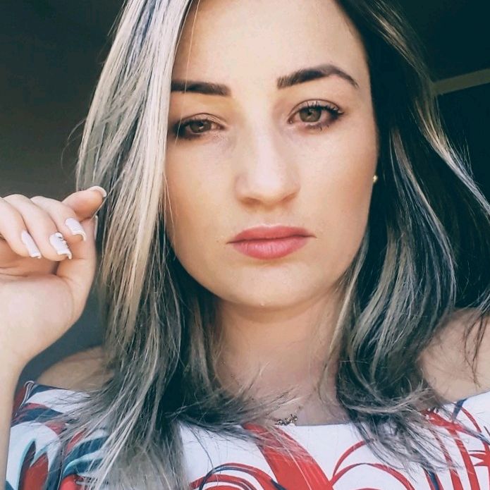 Profile Picture of Andrea (@andreakech) on Tiktok