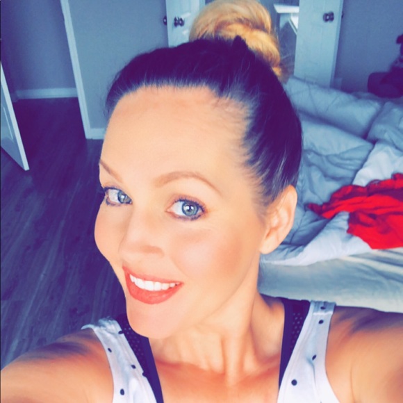 Profile Picture of J Armstrong (@jenyc09) on Poshmark