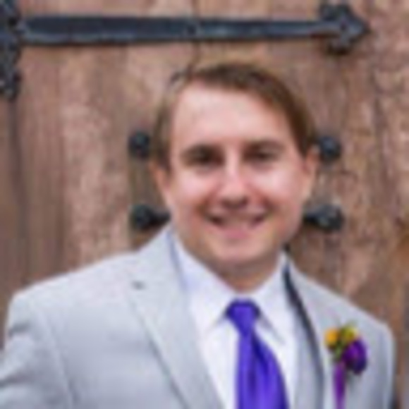 Profile Picture of Craig Lantz (@clantz06) on Poshmark