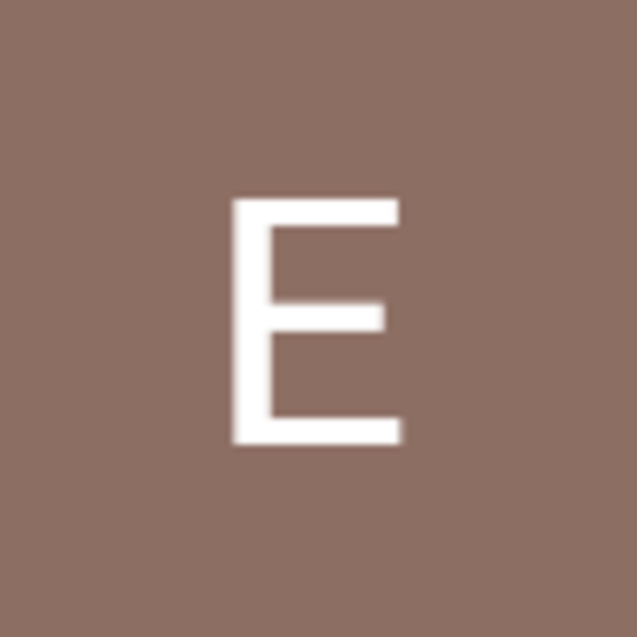 Profile Picture of Ethyn Zitoli (@ez26896) on Poshmark