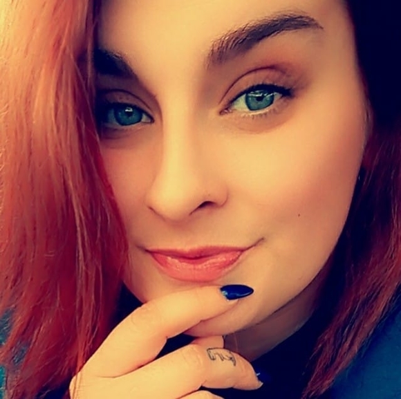 Cheyenne Blake - Poshmark Profile Picture of Cheyenne Blake (@chyblake13) on Poshmark