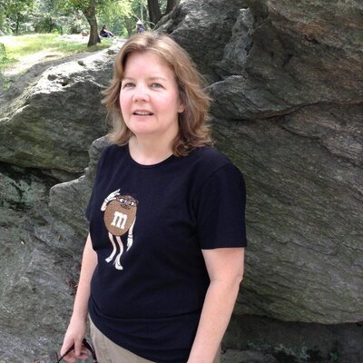 Profile Picture of Kim Mako (@mmako0721) on Twitter