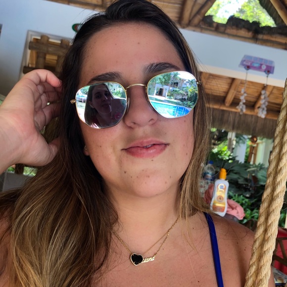 Profile Picture of Luciana Crespo (@lcrespor) on Poshmark