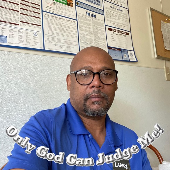 Profile Picture of Larry Walters (@walterslarry725) on Poshmark