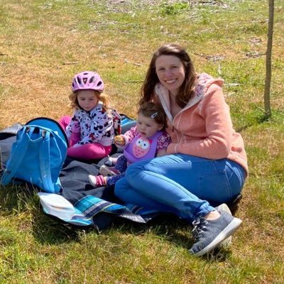 Profile Picture of Lorna Cain (@lorna_cain) on Twitter