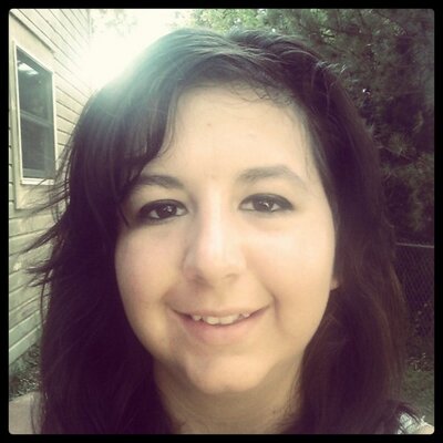 Profile Picture of Cassandra Bosley (@CassieBosley) on Twitter