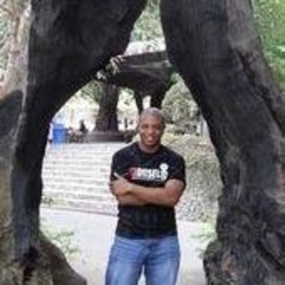 Profile Picture of Nicholas Hayes (@nhayes1111) on Poshmark