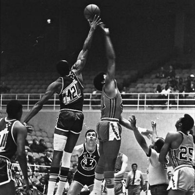 Profile Picture of Tim Roye (@warriorsvox) on Twitter