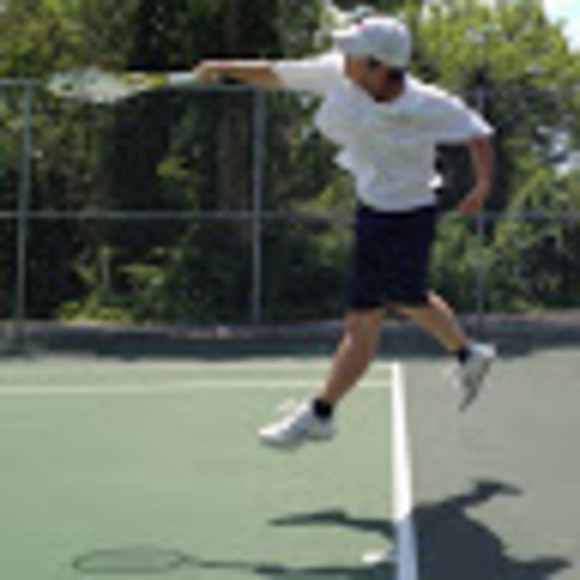 Profile Picture of Kevin Ngo (@kevinngo21) on Poshmark