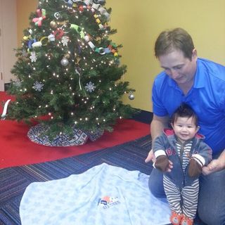 Profile Picture of Isaac Szabo (@isaac.szabo) on Facebook